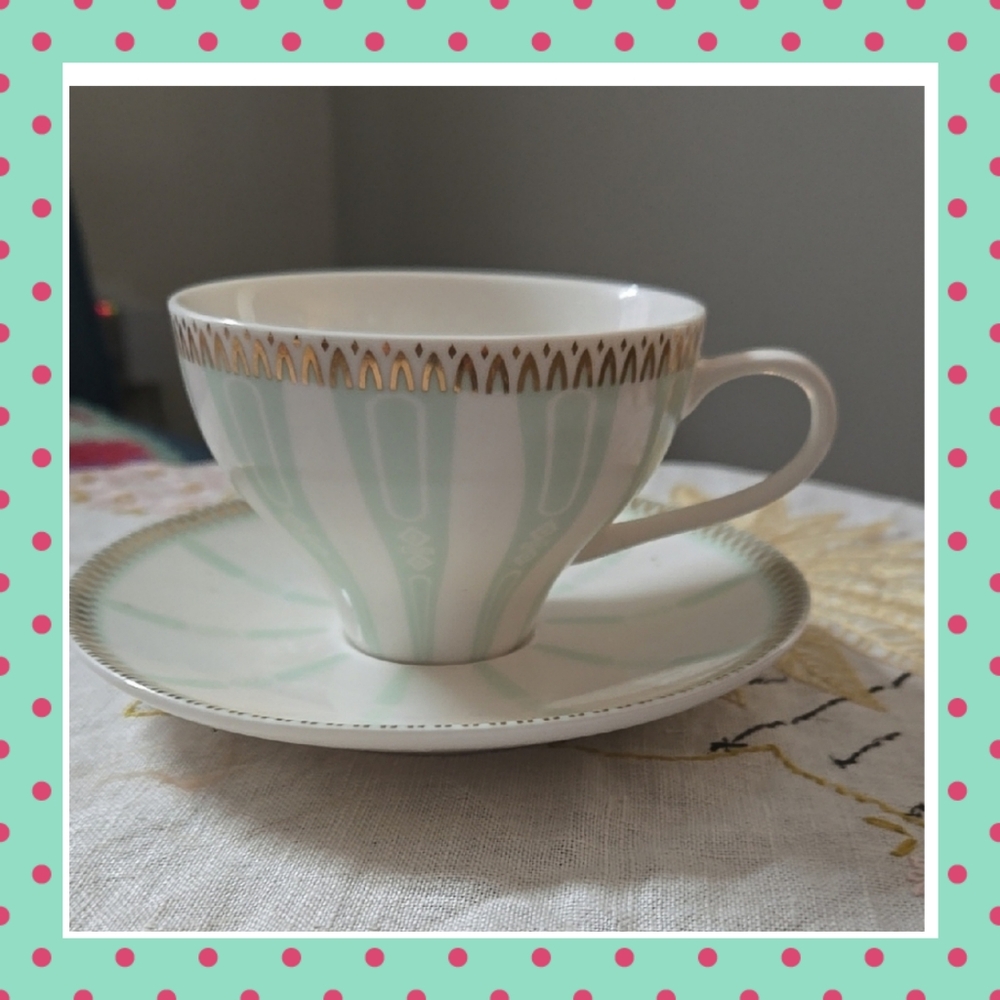 MERITAGE Elegant Mint Green and Gold Teacup and Saucer